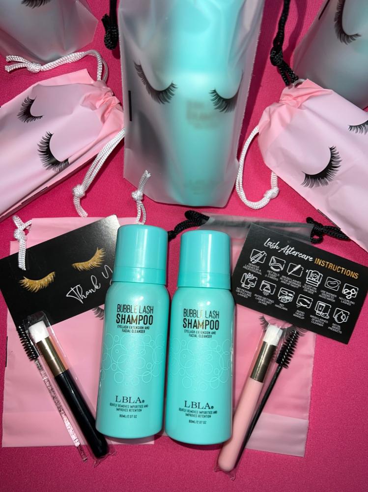 Care Kit (Bag/Shampoo/Brushes)