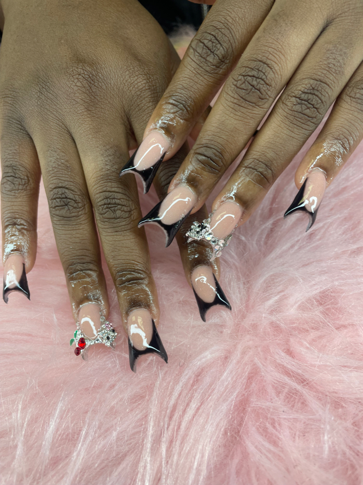 French Tip Nail Art