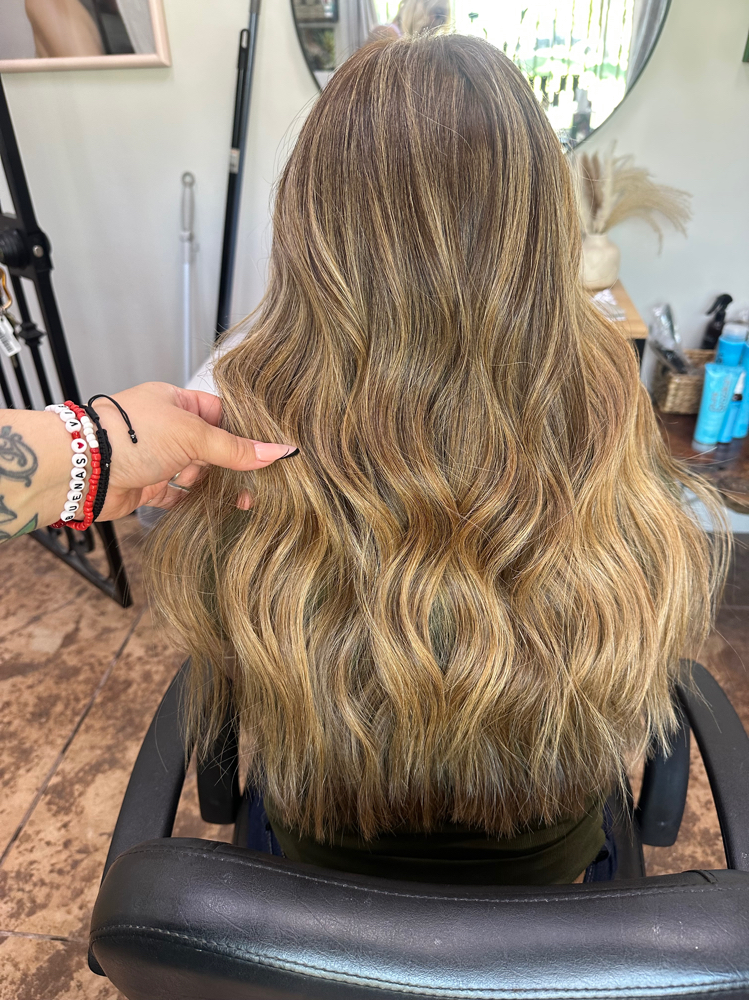 Customized Color Service at Beauty Lab Co. in Bakersfield, CA