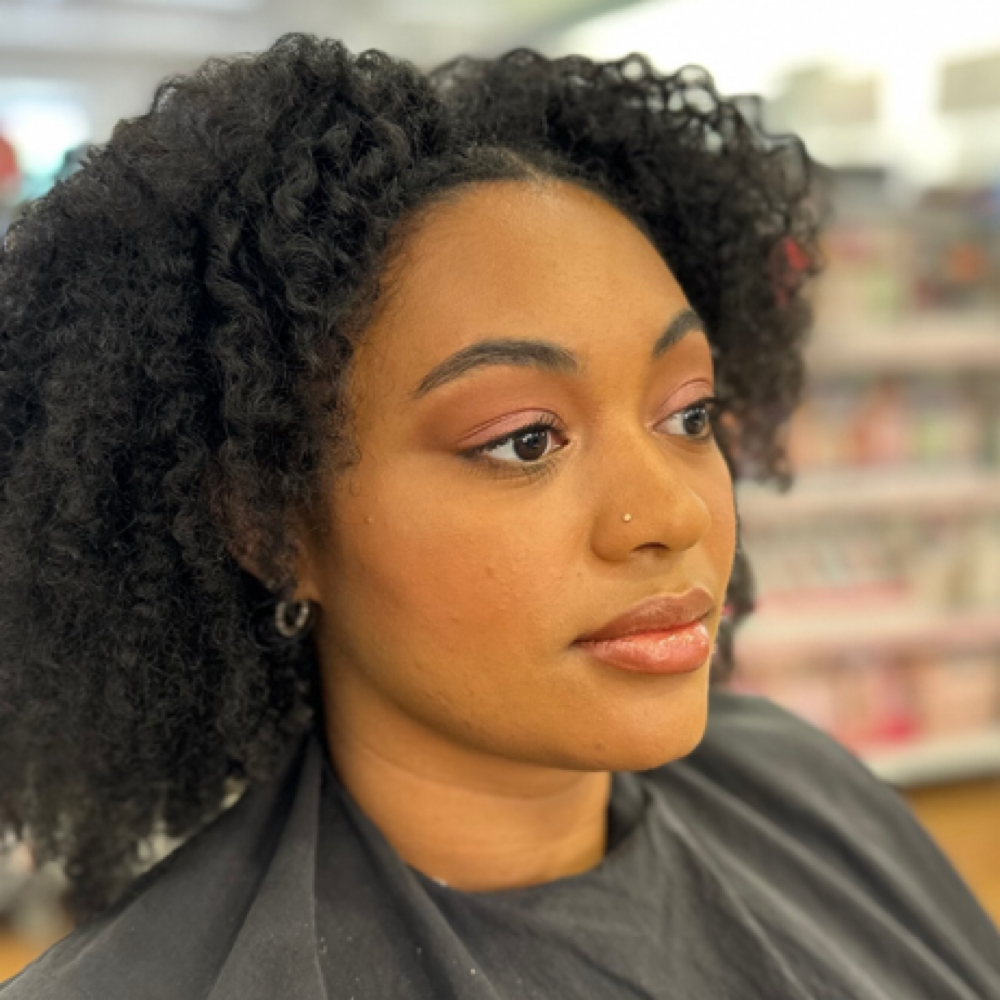 Soft Glam at Joannie Beauty in Chicago, IL