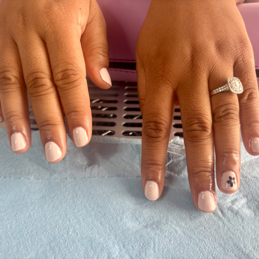 Gel Manicure at Effect Beauty Bar in Tacoma, WA