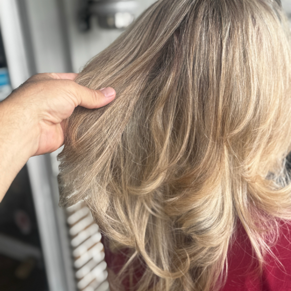 Partial foil at Silas The Stylist in Gainesville, FL