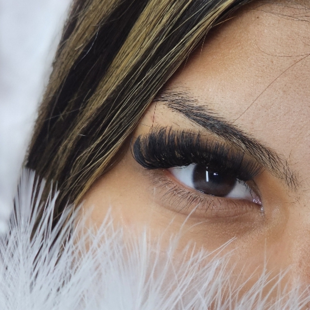 Volume Lash Full Set at Glow & Grow Parlor in Rio Rico, AZ