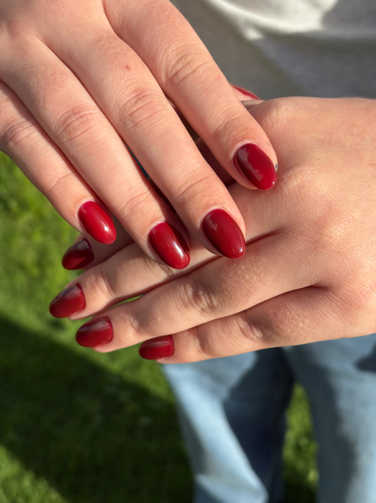 Manicura Combinada en Gel at Skin Garden Studio in San Juan, PR