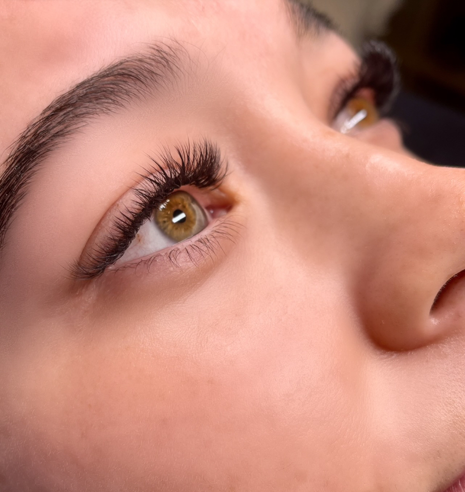 Volume Lash Extensions