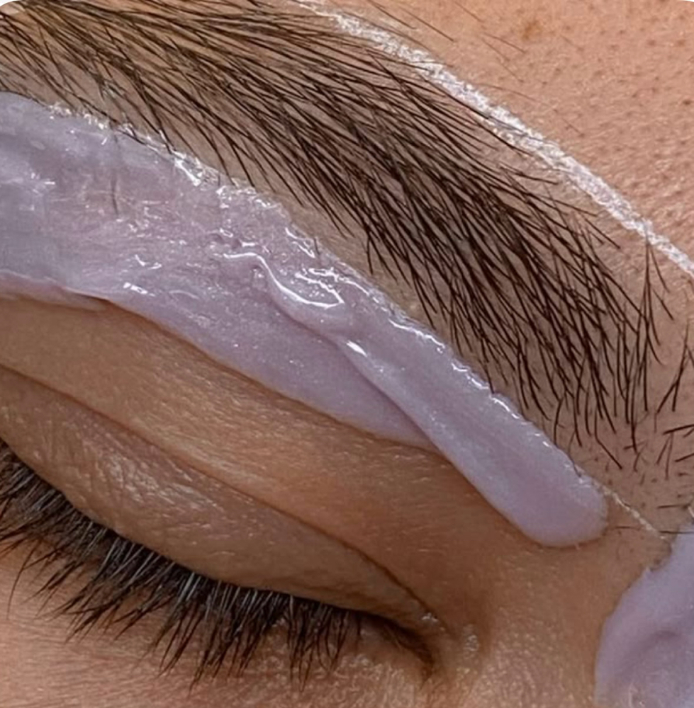 Brow Wax at Simply Snatched in Nevada, MO