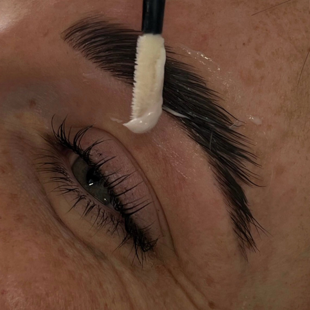 Eyebrow Tinting at Honeyglow Esthetics in Cedar Rapids, IA