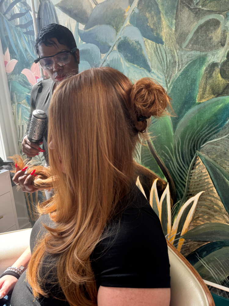 Dainty Blowout