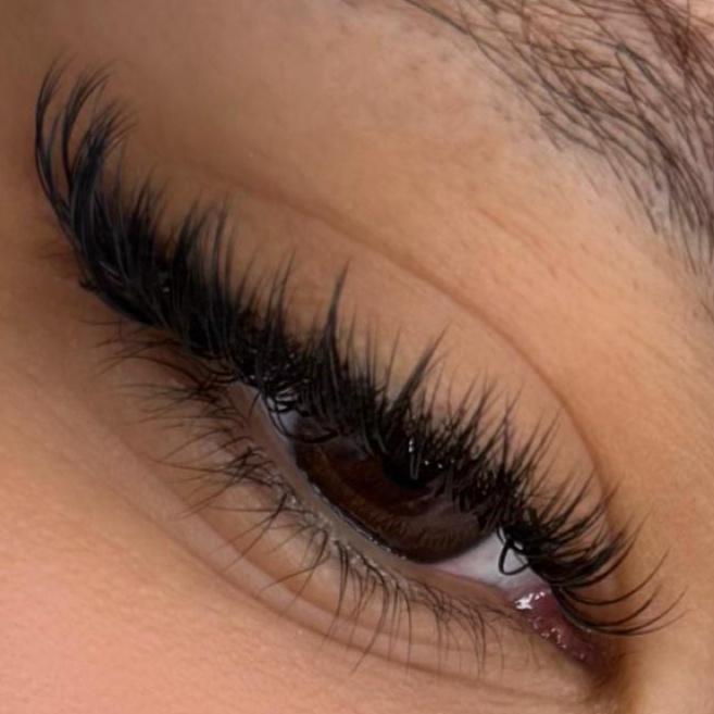 Hybrid Lash Set at JBS by Jireh Boutique & Salon LLC in Ocala, FL