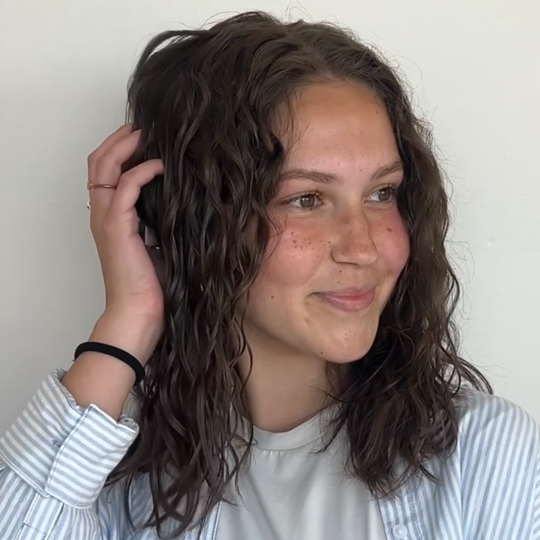 THE CURLY WASH AND STYLE