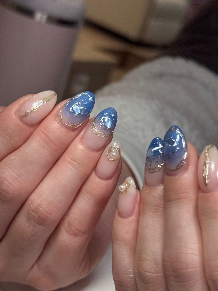 Structured Gel Mani/Detailed Art