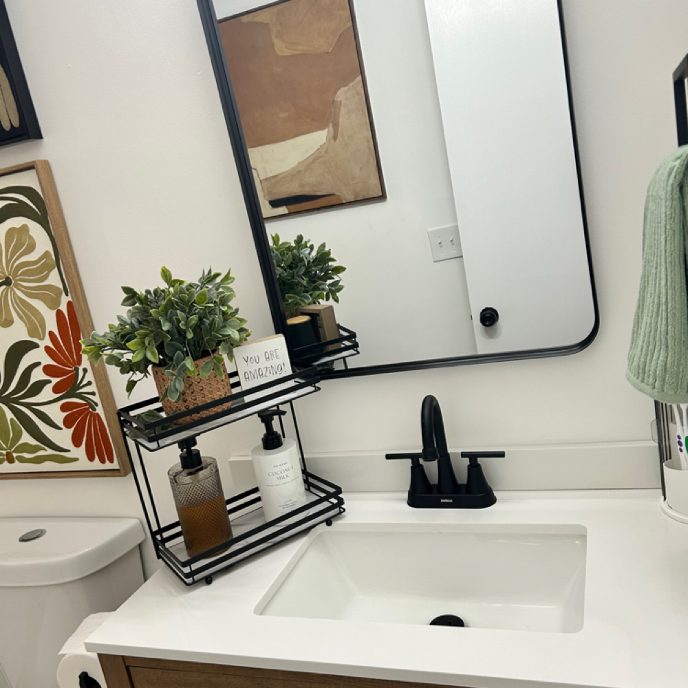 Bathroom Deep Cleaning at AR’S Luxurie Cleaning LLC