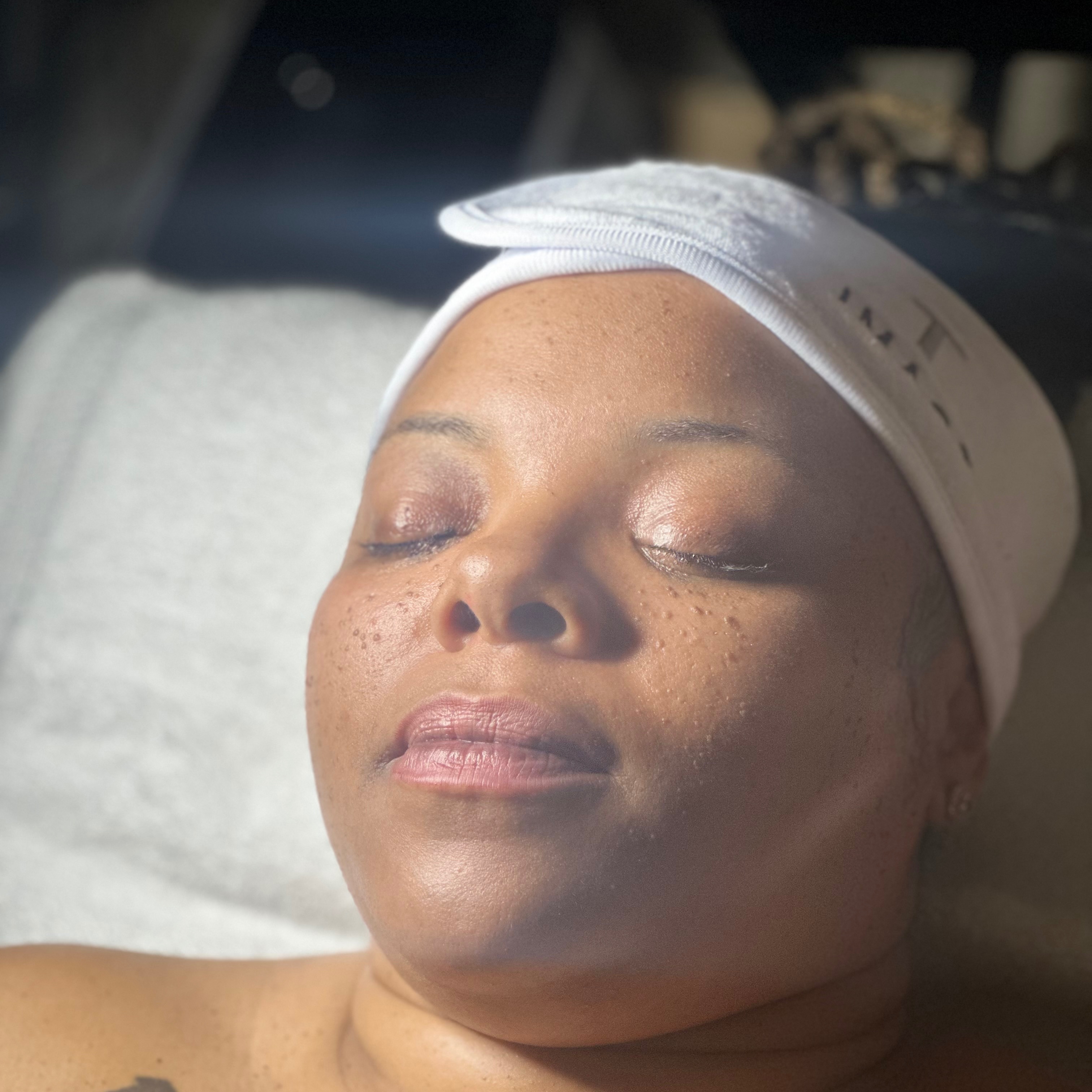 Facial ( 1 hour) at Beyond Esthetics Studio in Brandon, FL