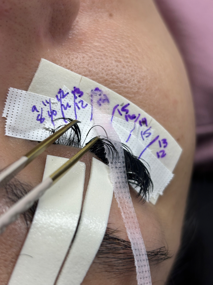 Lash Extension Fill at JSM BEAUTY ROOM in Phoenix, AZ