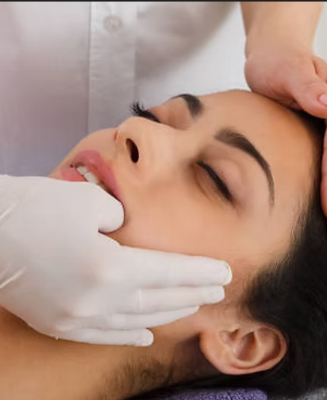 The Contour Facial