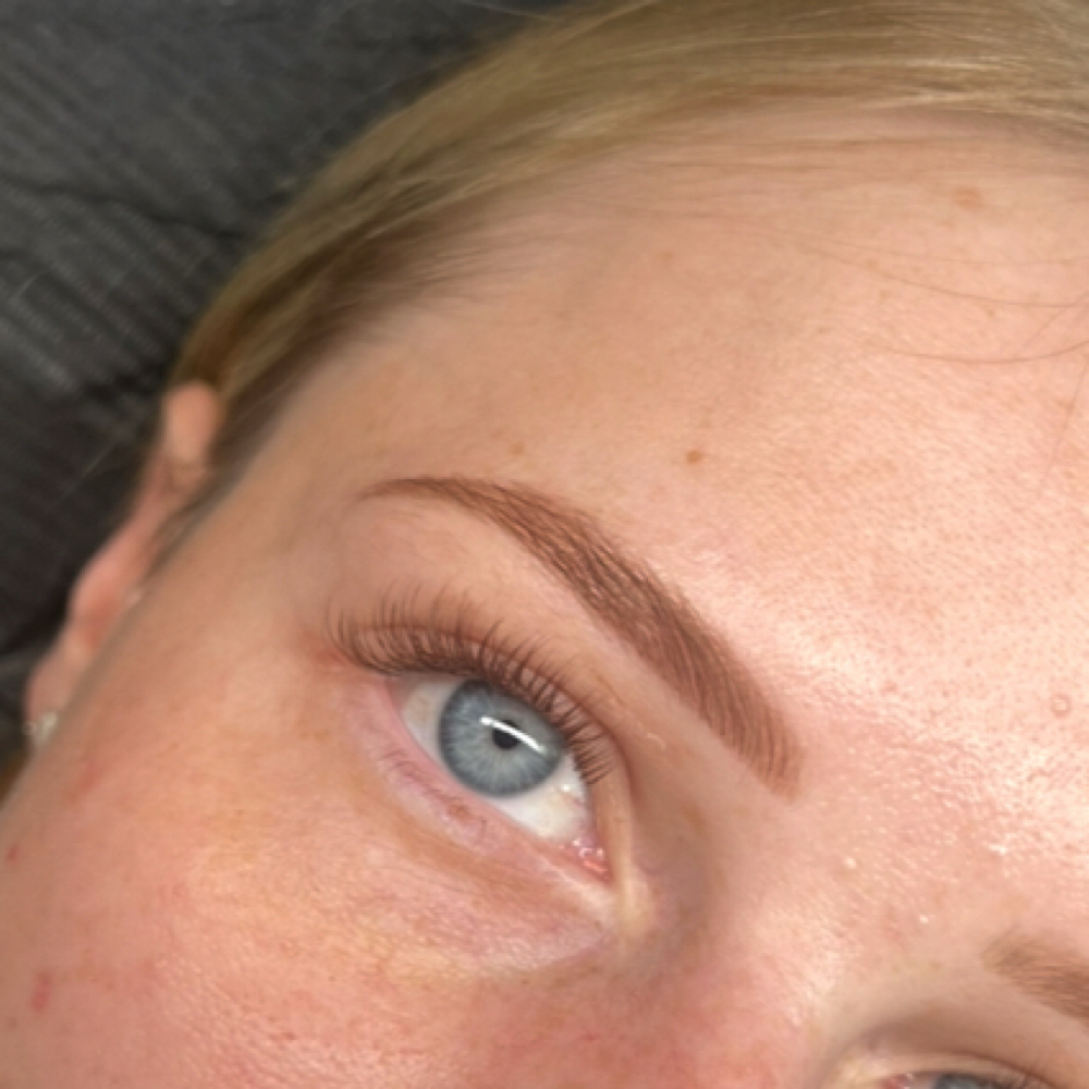 Eyebrow Tinting at The Vanity by K in New Braunfels, TX