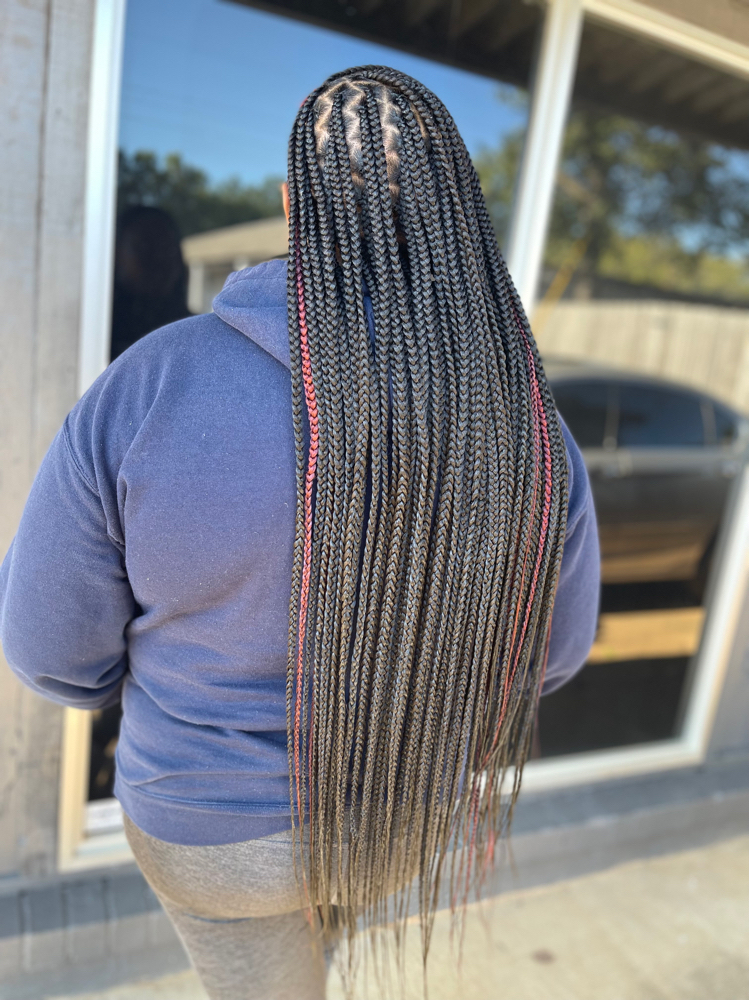 Medium Knotless