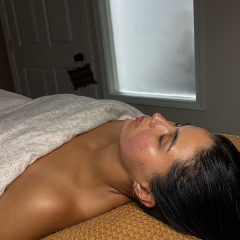 Custom Facial at Esthetic Bar Retreat in Canoga Park, CA
