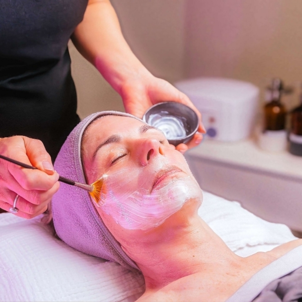Express Essential Glow Facial at Bella Glow Skin and Body in San Antonio, TX