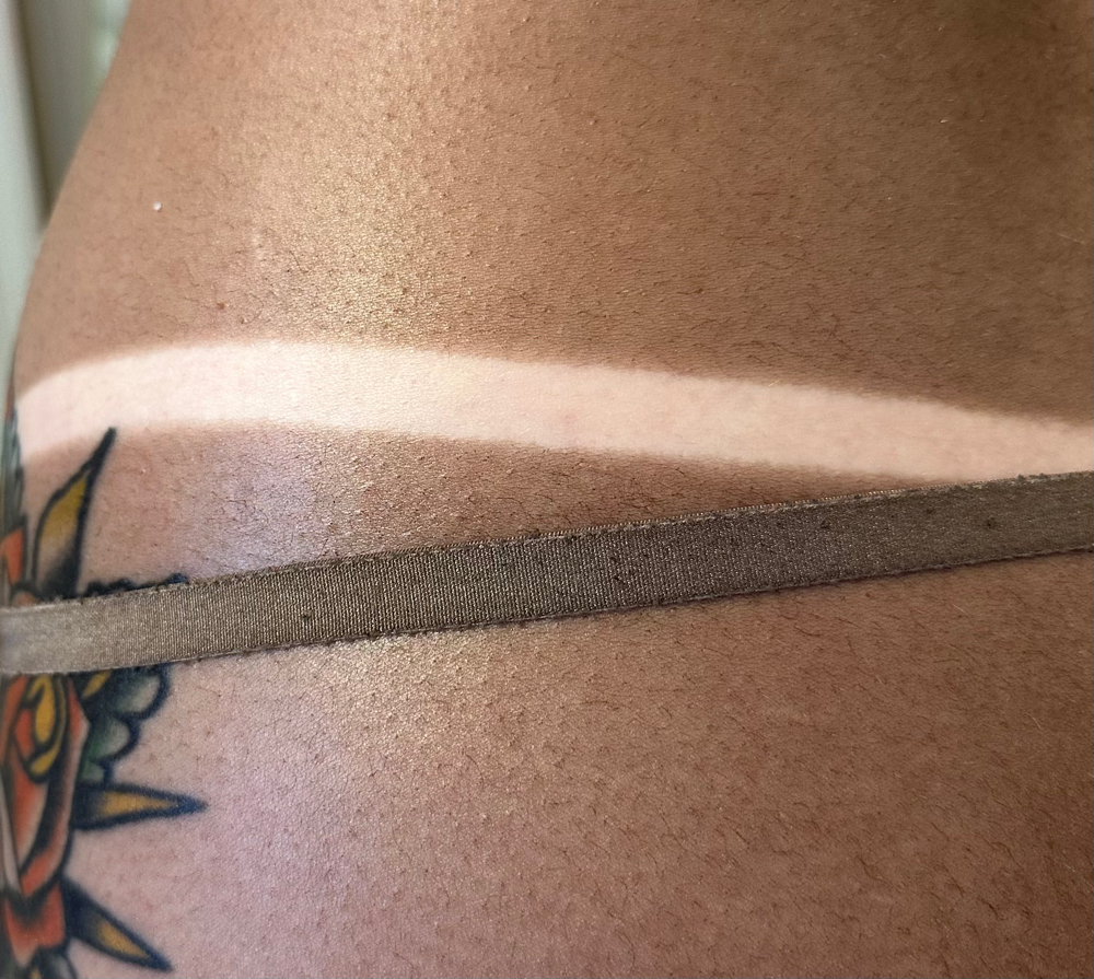 Double Toasted Sunless Tan at Aesthetically Adelina in Murfreesboro, TN