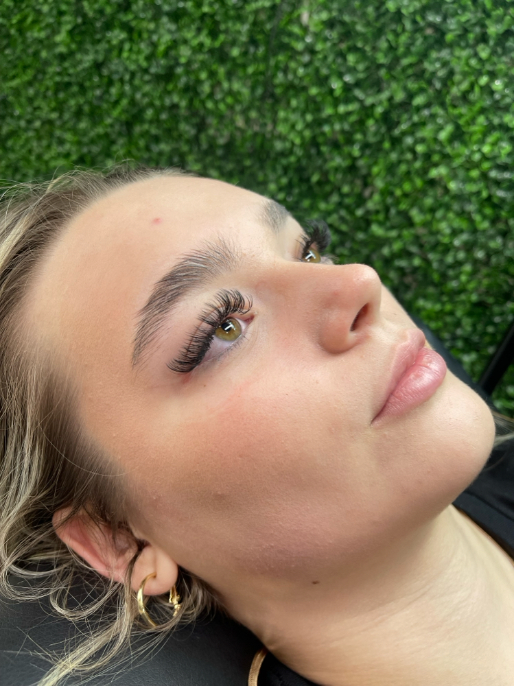 Hybrid Lash Full Set