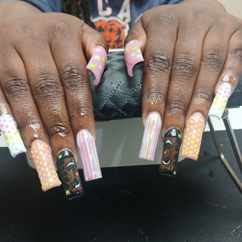 XLong at Nailzby_yanna in Joliet, IL