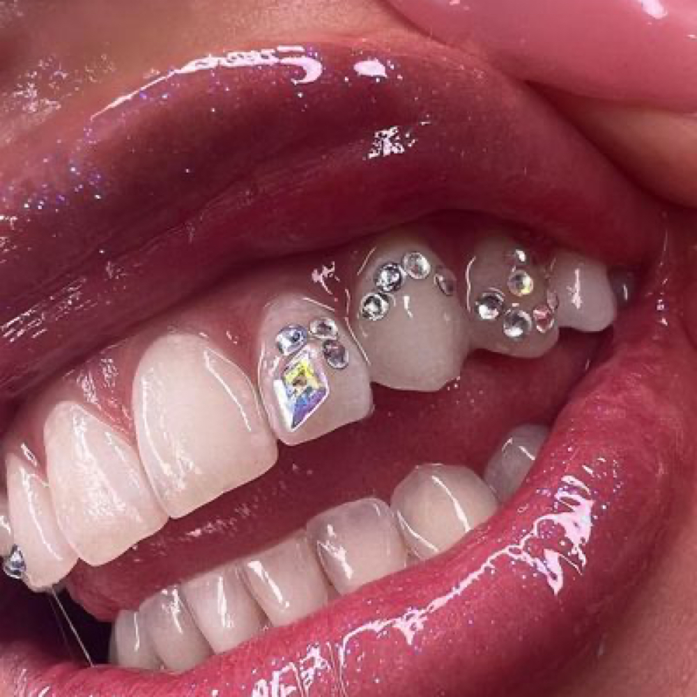 Custom Gems: Up To 10 Gems at Chanti’s Beauty Loft in NC, NC