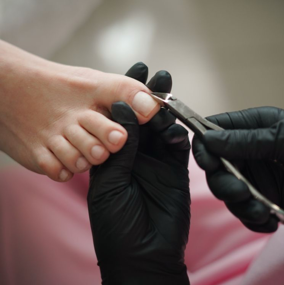 Pedicure With No Polish