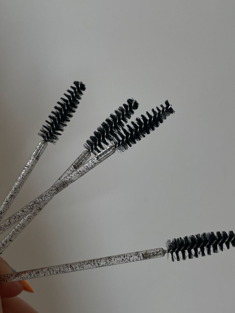 Brow Lamination + Shaping