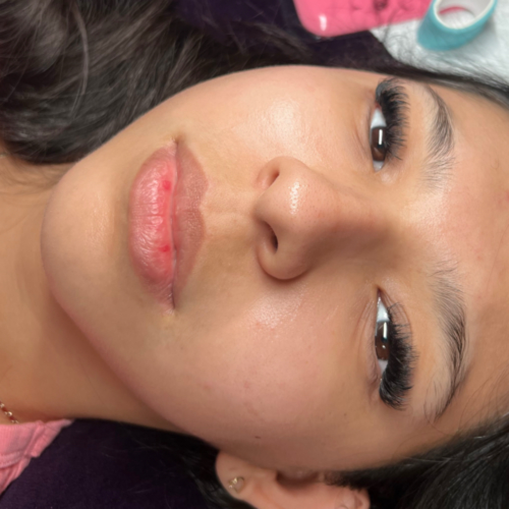 Eyelash Extensions at Alizabeth Lopez in Fort Worth, TX