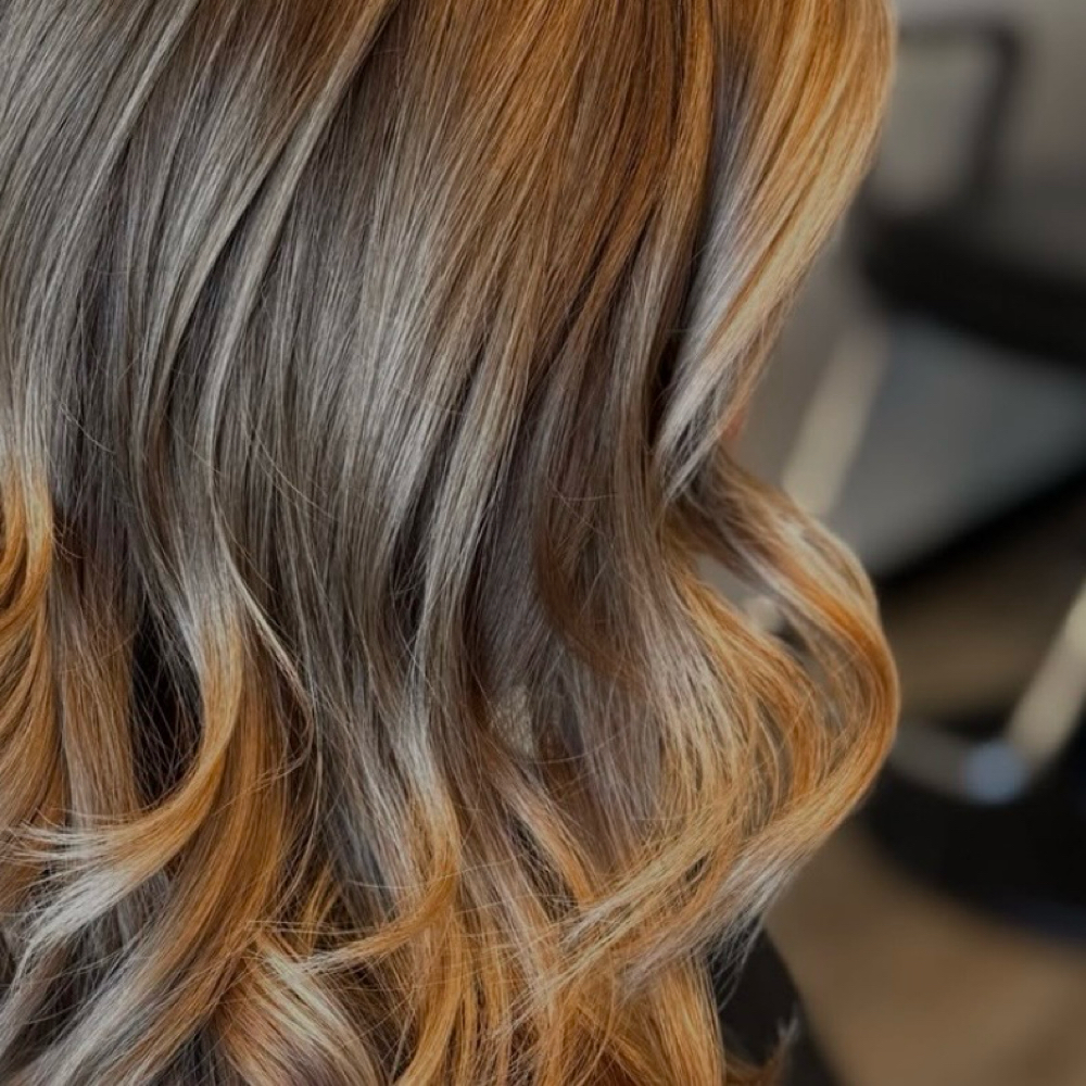 Mini Maintenance at Salon Dahlia in Brandon, FL