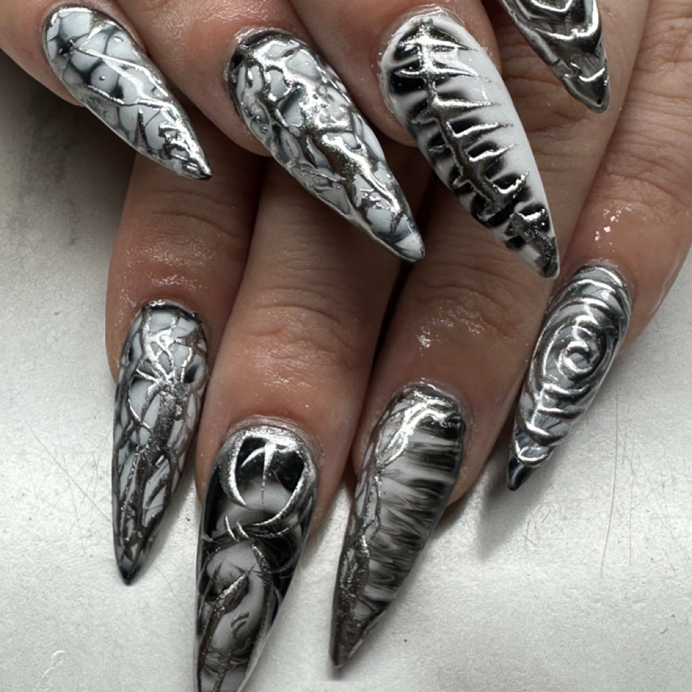FREESTYLE DESIGN at Lunar Nails in Southampton, MA