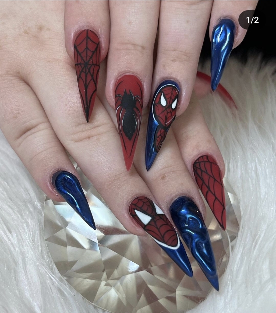 Theme Nails