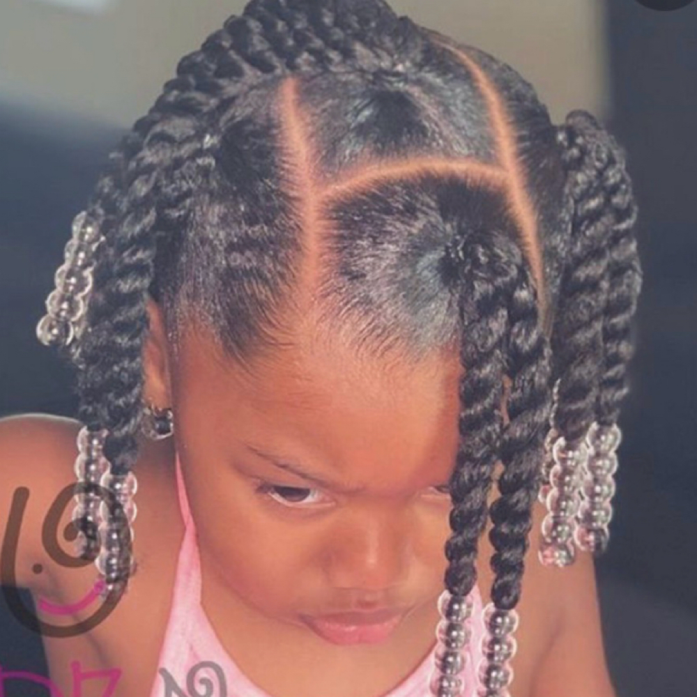 Tender Headed Crew at Kids And Teens Braiding Center in Clinton, MD