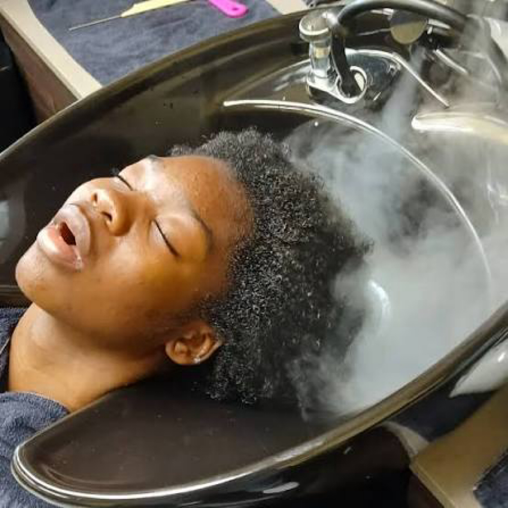 Hair Steam Treatment/ W Red Light T at L&O BeautyCollection in West Burlington, IA