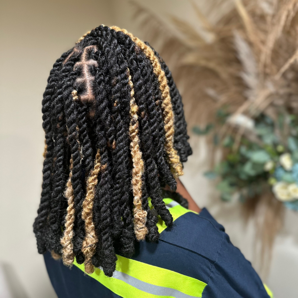 Loc Extensions at Taylored Image in Delmar, DE