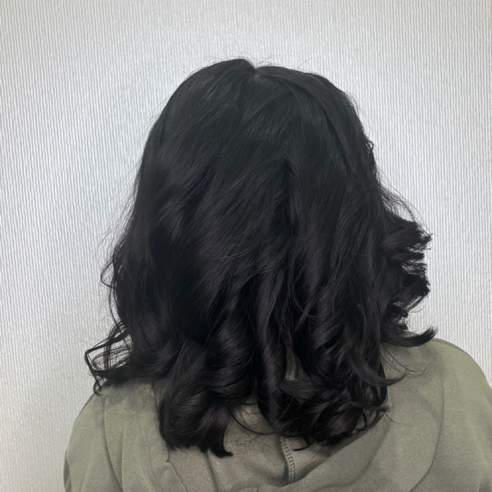 ✂️ Shampoo, Haircut & Blowout at Lachezbeautybar, LLC in Manassas, VA