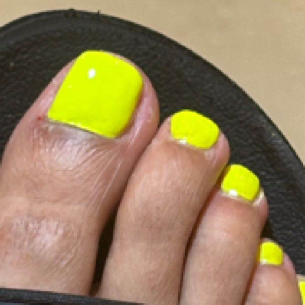 Dry Pedicure at Pretty & Pampered Nails in Nashville, TN