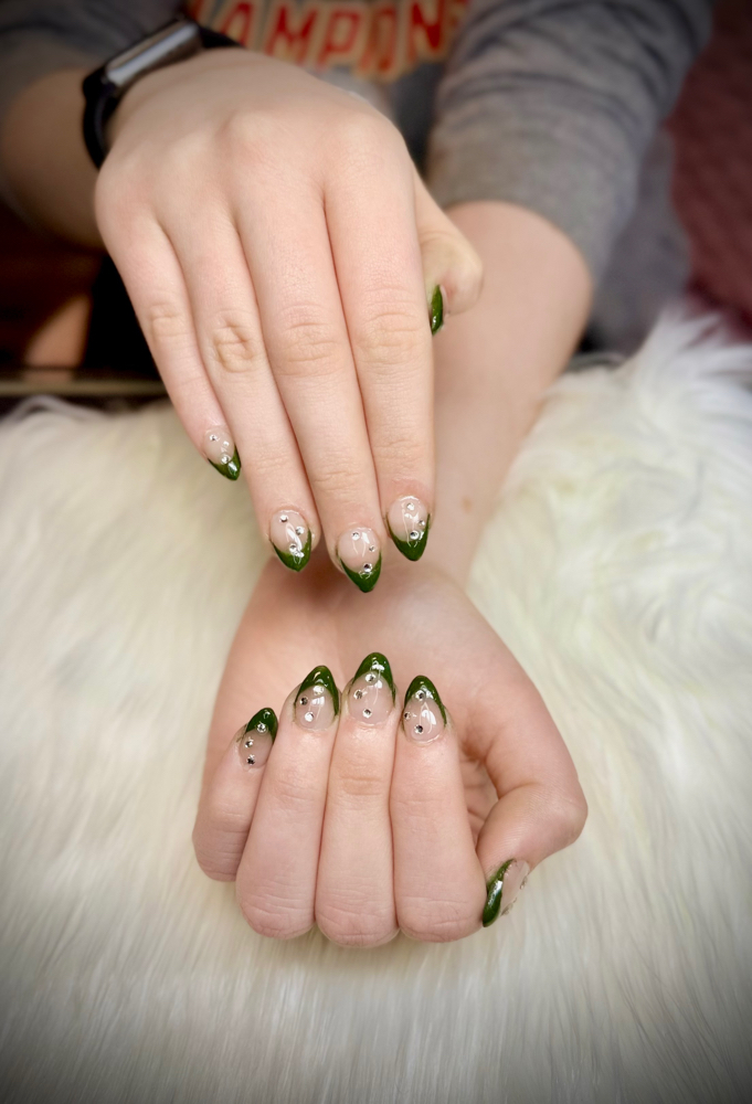 Diva Nails ages 13-17 yrs