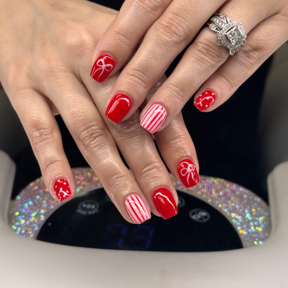 Level 3 Art at Sunset Nail Bar in Hayes, VA