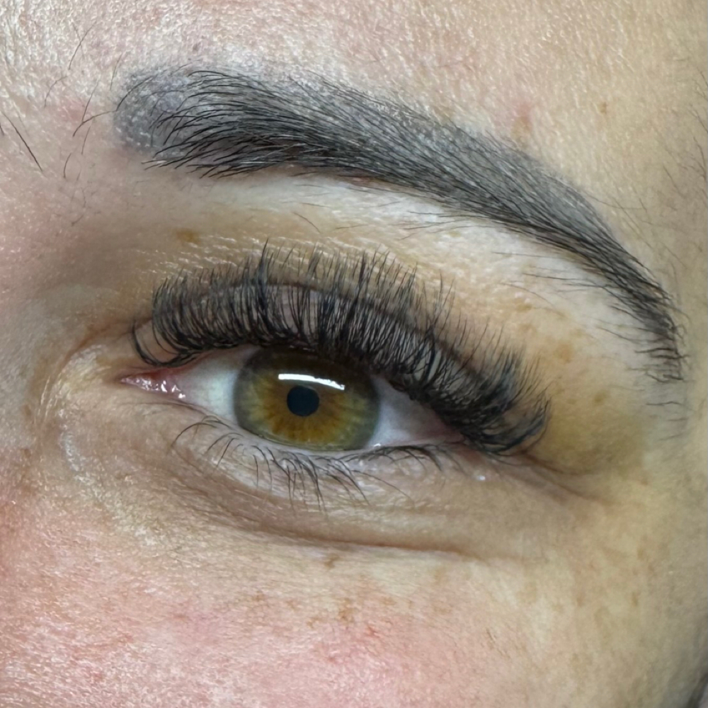 Classic Full Set at Lashes by Ashja,LLC in Ladysmith, WI