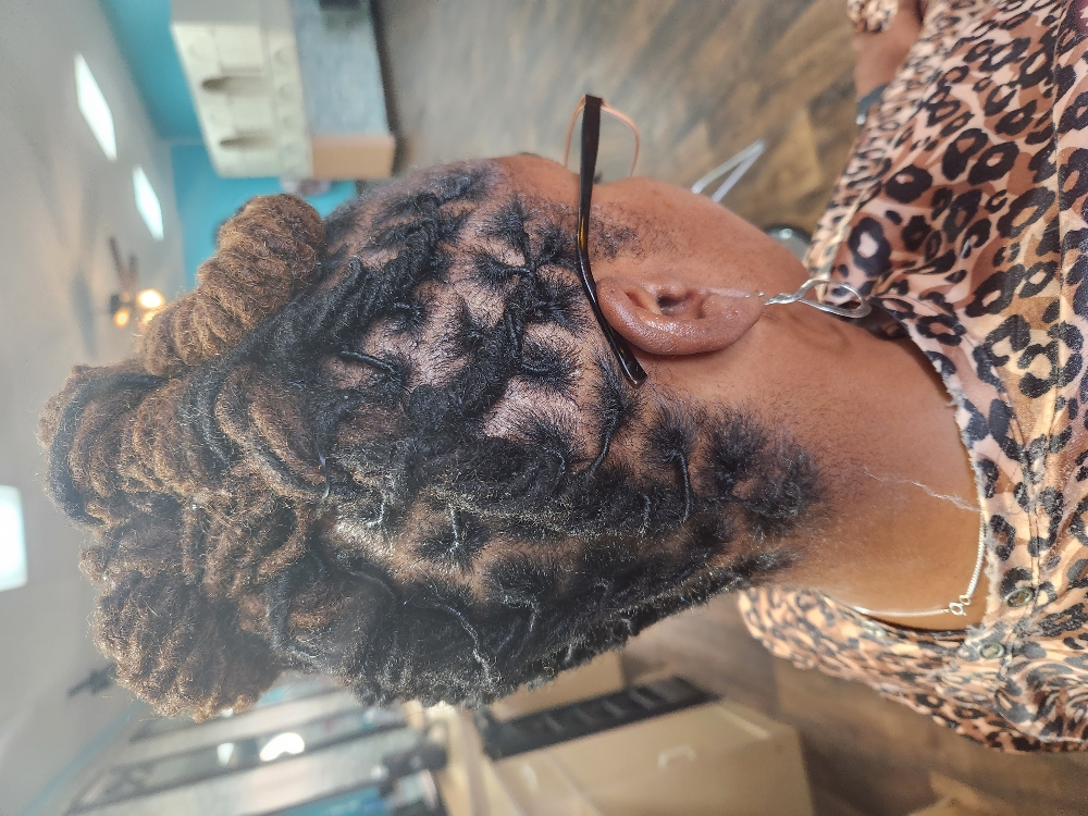 Loc Re-twist & Style at Eyes On You Beauty Salon LLC in Jacksonville, NC