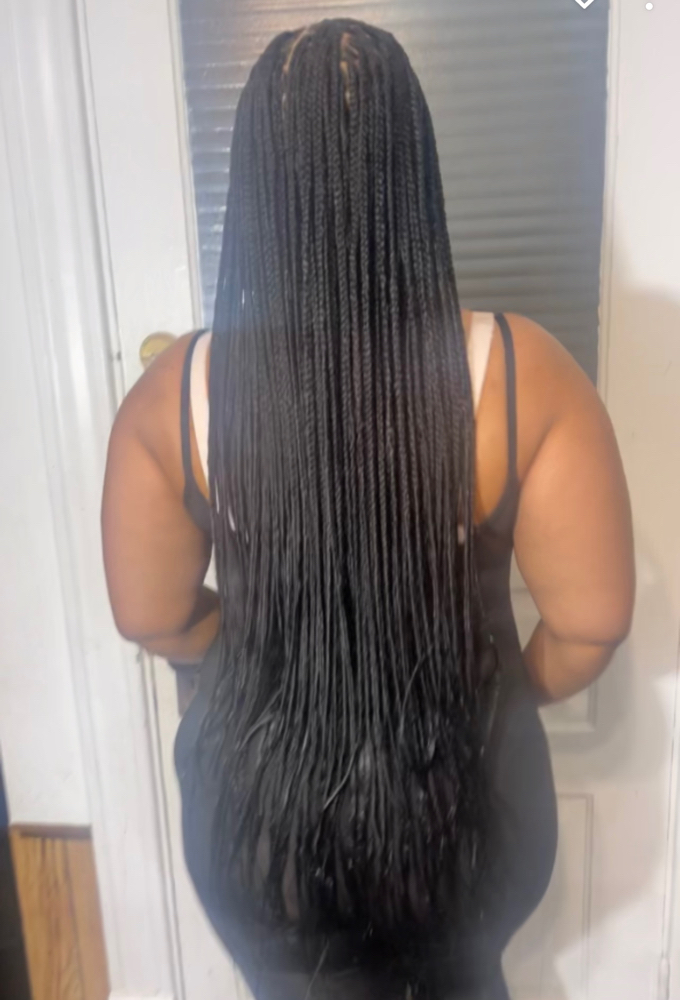Small Knotless Braids
