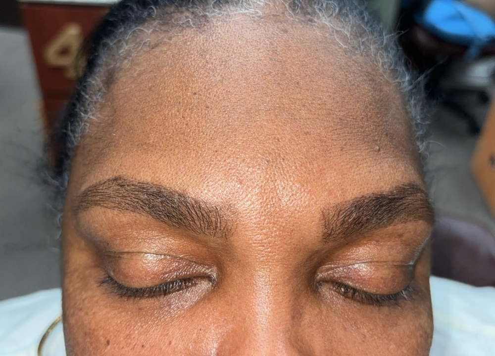 Eyebrow Tinting
