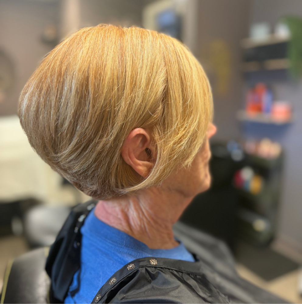 Shampoo & Style-Karlee at Bliss Day Spa and Salon in Shelby, NC