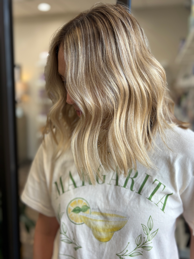 Platinum Card Blonding at Salon Social & Co in Peoria, IL