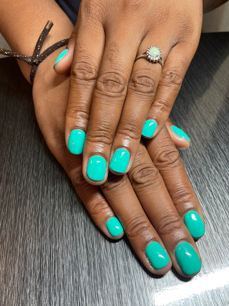 Deluxe Gel Manicure