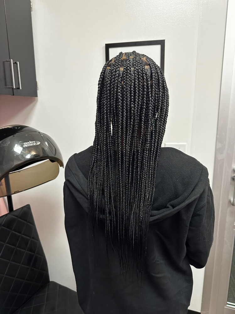 Small Knotless Midback