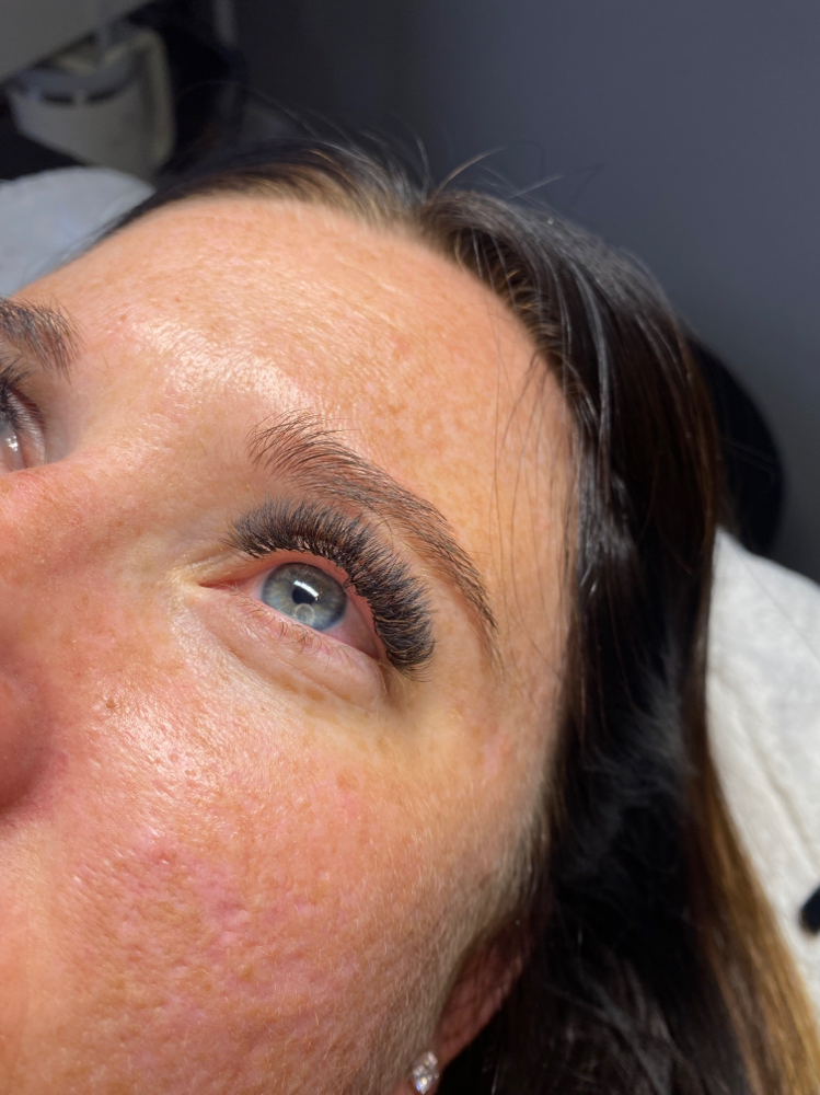 Volume Lashes ( Full Set )