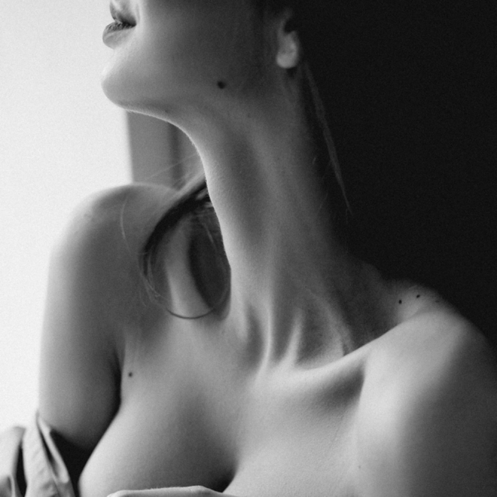 Neck at Luniah Beauty in Tampa, FL